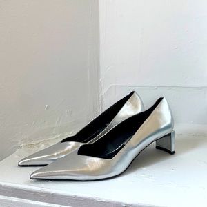 Zara Silver Leather Pumps / Heels Size 6 - worn once